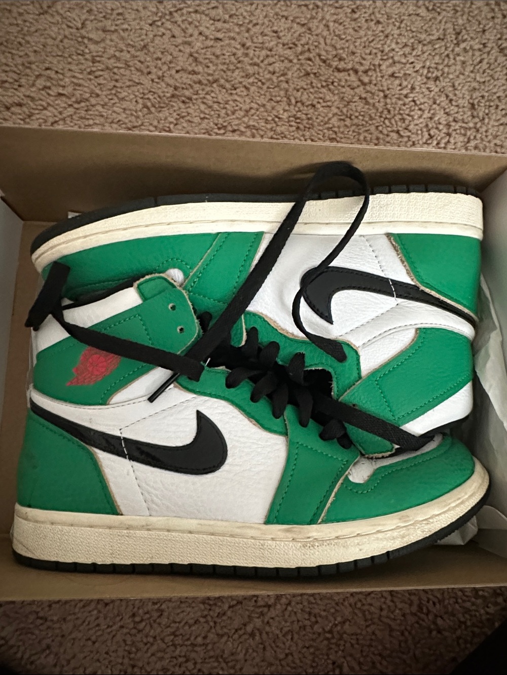 Women Lucky green Jordan 1